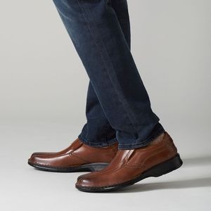 clarks escalade step brown